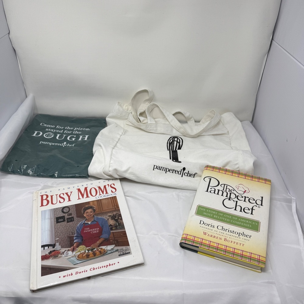 Pampered Chef Bundle 2 Books Busy Mom Cookbook History Tote Bag & Pizza Apron